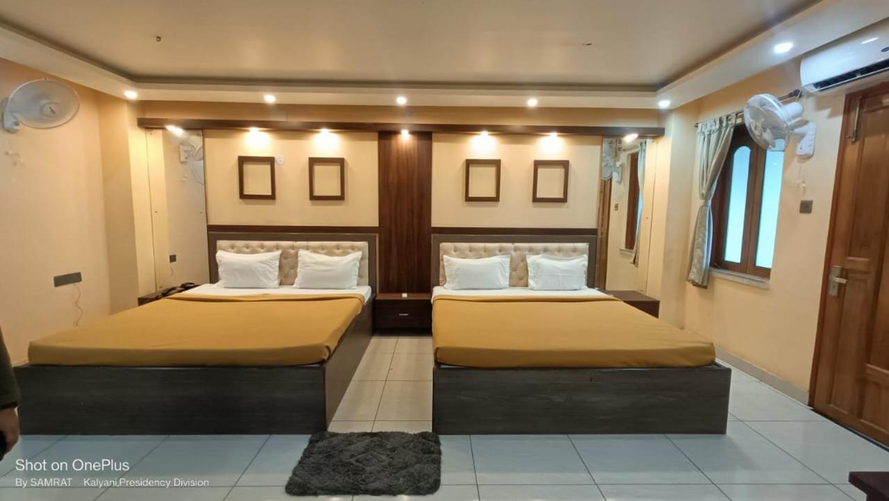 Hotel Trisplanet Kalyani Exterior foto